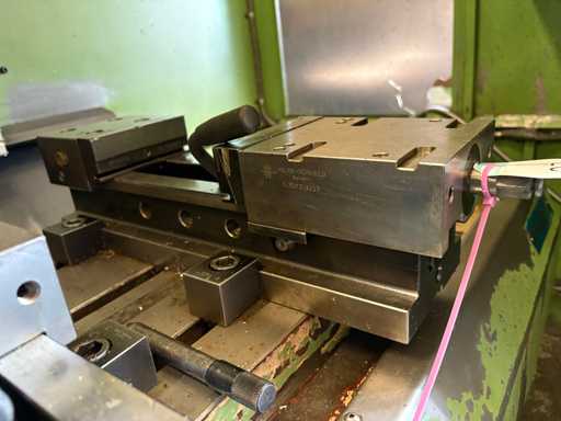 HILMA RÖHMHELD Machine Vise