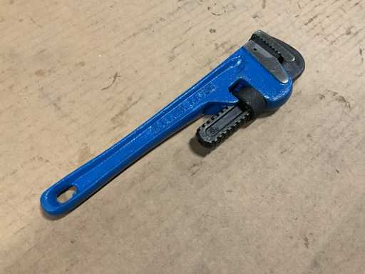 10" Pipe Wrench