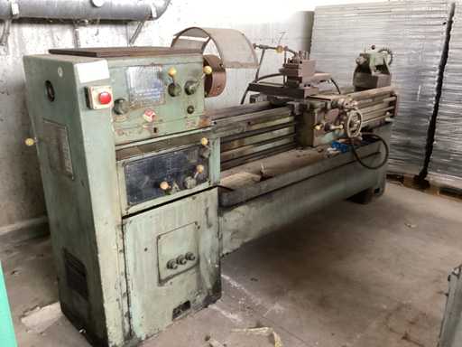 MENG 200 Tornio universale