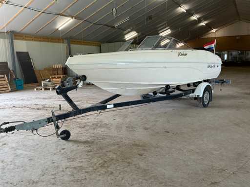 Bateau rapide Rinker 180 2000
