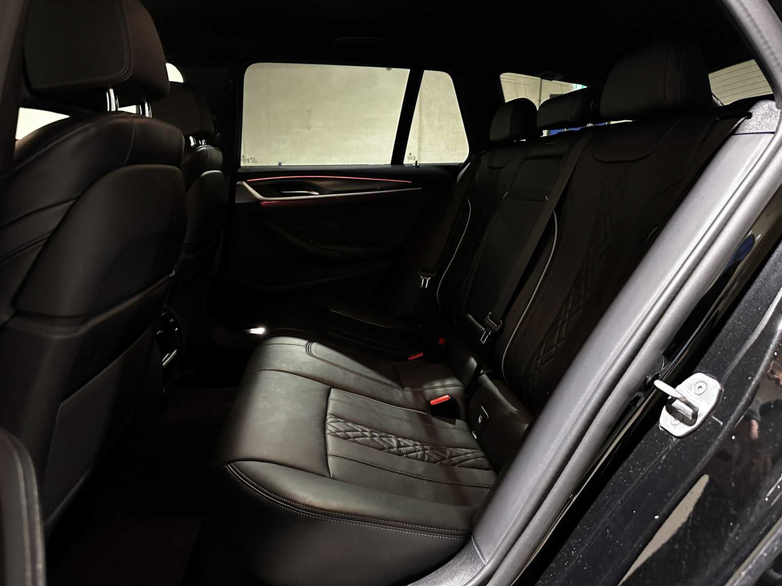 BMW 520i Touring High Executive Edition M-Sport 184pk 2021 (Origineel-NL) 5-Serie G31, L-194-JX