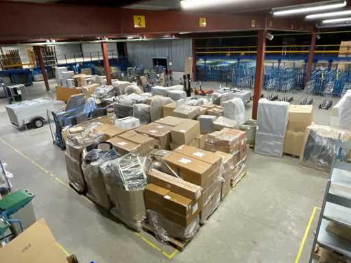 Bankruptcy V.S.W. Expeditie B.V | Rolling stock and offices