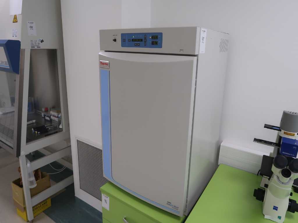 Thermo Scientific - Forma Direct Heat CO2 Incubator - Laboratorium incubator