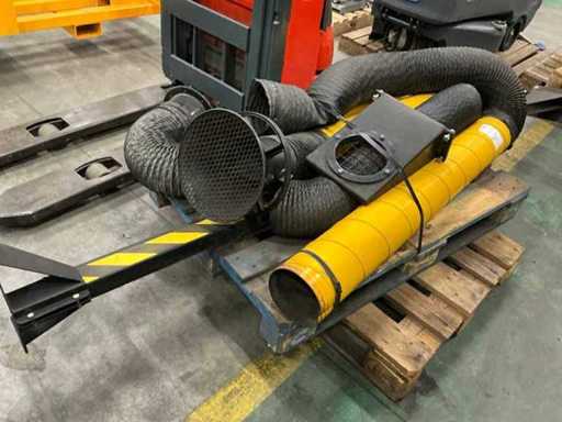 System usuwania oparów spawalniczych PLYMOVENT 3000 z 2003 roku