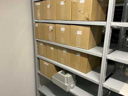 Lot de dulapuri din plastic V. AUTM./DIV 7x W 53.01 (18x)