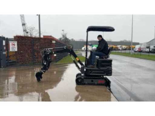 65e27f59-eaaa-4c18-98a1-a8239890c5d3.mp4