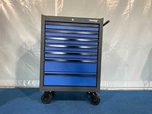 Chariot à outils partiellement rempli New