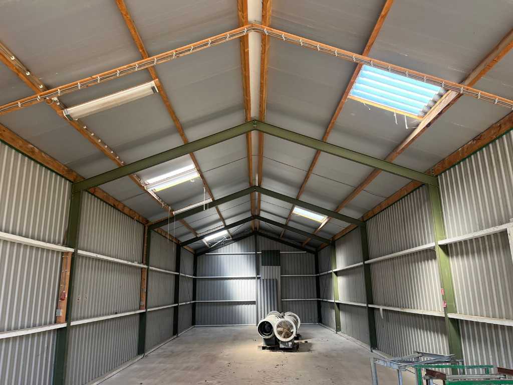 steel construction / shed 7,00 x 25,00 mtr (175m2)