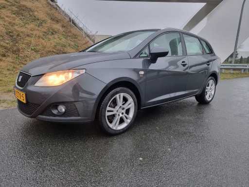 2011 Seat Ibiza ST 1.6TDI Samochód osobowy