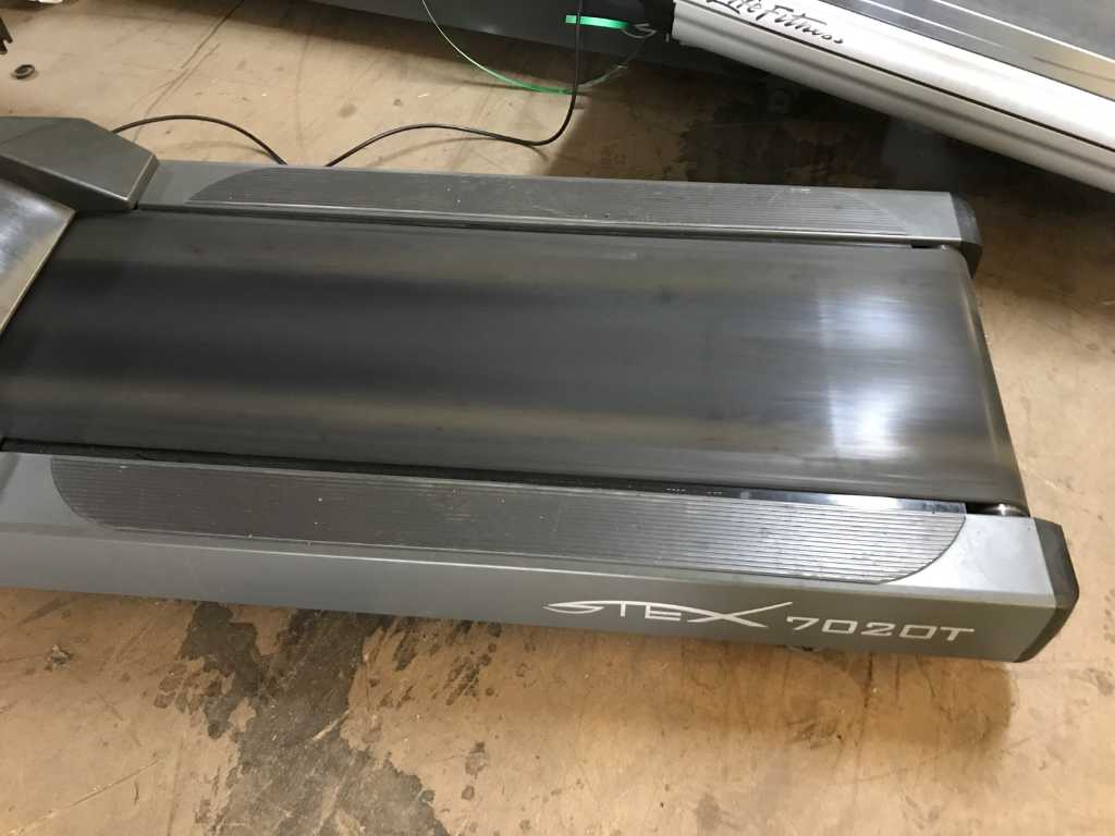 Stex 8020t 2025 treadmill price