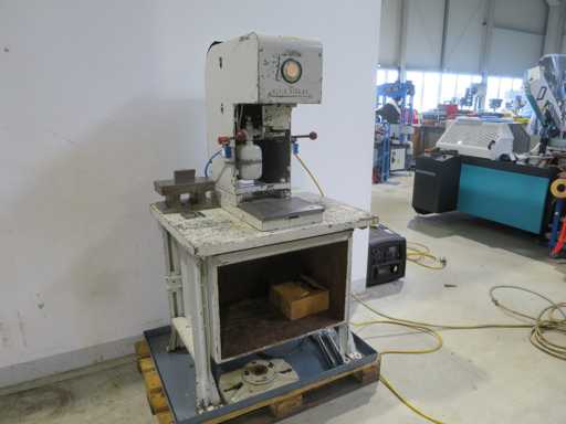HANNIFIN F20-21N Single column press hydr.