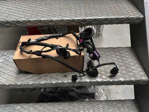 Oryginalny pakiet części zamiennych - elektroniczny