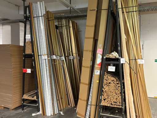 Vertical strip shelves x 2 – 3.0 m – metal – for 3m Decorative & profile strips without content