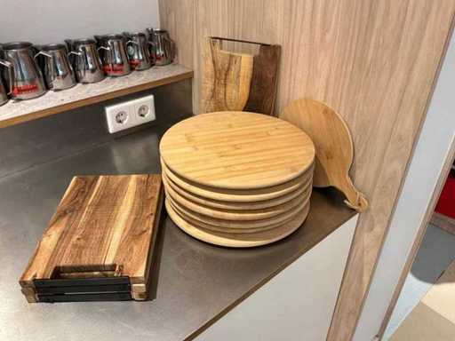 Batch of wooden planks (10x)