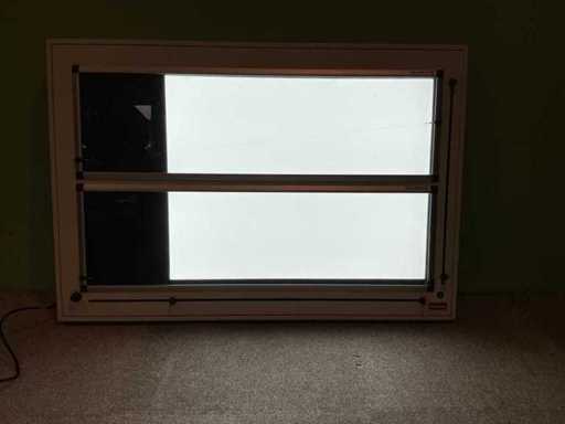 Planilux DXHM X-Ray view box