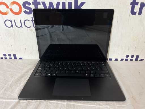 Microsoft Surface Laptop 4 i5-1145G7 (13.5", 8GB, 256GB SSD)