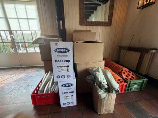 Série de jetables et porte-gobelets en plastique de 12 pièces