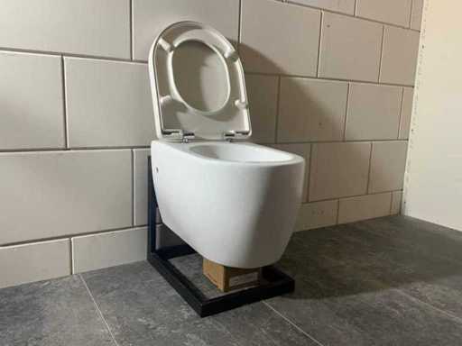 Elberti - Wall-mounted toilet with toilet seat