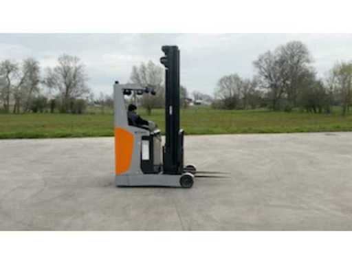 2998b4b4-bdd6-43cb-9b76-48e511accdde.mp4