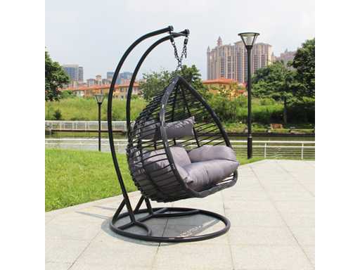 #{CategorySingular_dc7f44e4-3e60-4504-9b9b-942a873daada} - vonato - Hanging Elegance Black - 0 - 0