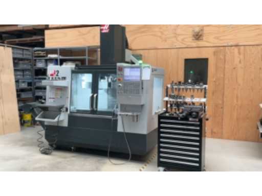 e5f2f911-2082-42ec-94d0-de3c4902ac8b.mp4