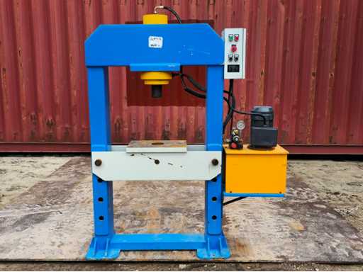 2025 - Fluidmex presses - at-75 - Hydraulic press