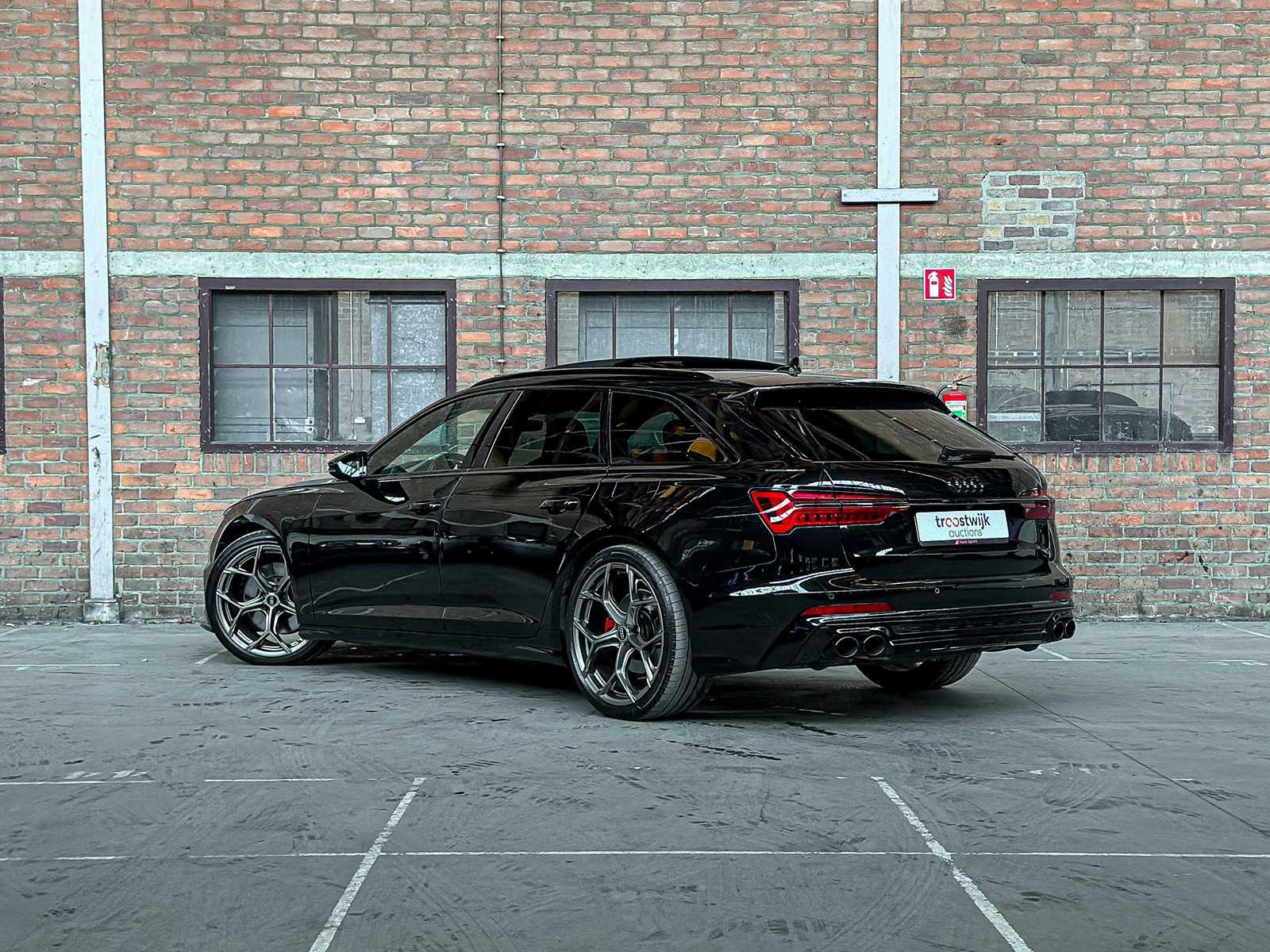 Audi A6 Avant 55 TFSI e Quattro Pro Line S Competition 367pk 2023 (Plug-In Hybrid), HLJ-85-T