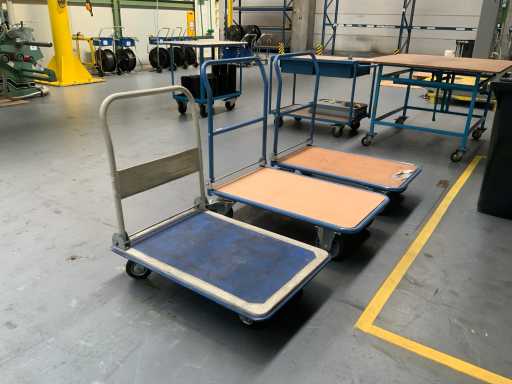 Remorques à plate-forme Fetra (3x)