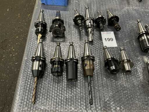 CNC tool holders (12x)
