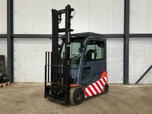 2018 Toyota 8FBMT25 Vorkheftruck