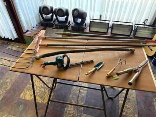 diversen tuin gereedschap partij Garden tool accessory (8x)