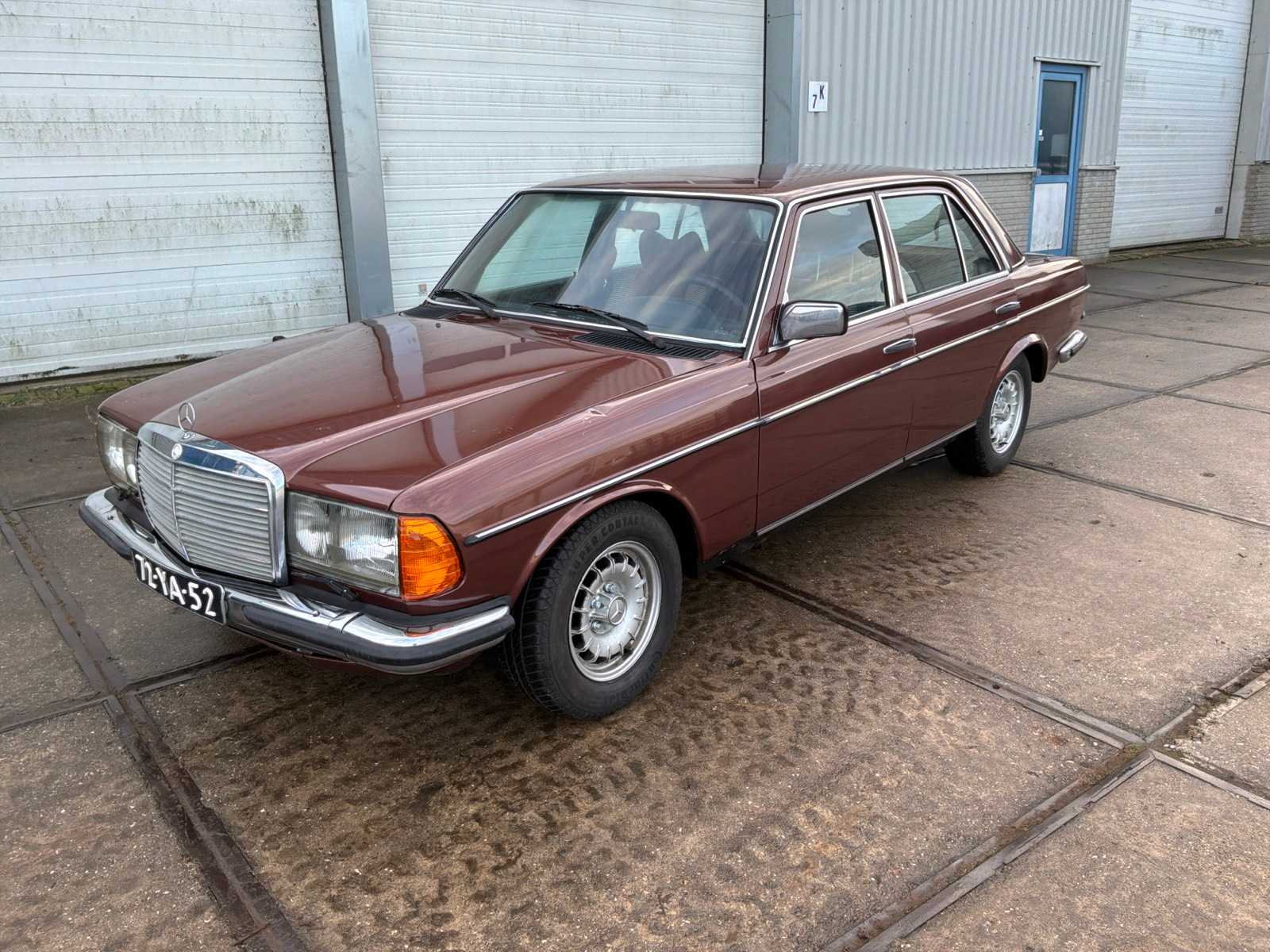 Mercedes-Benz 280E (W123) uit 1977 – Oldtimer
