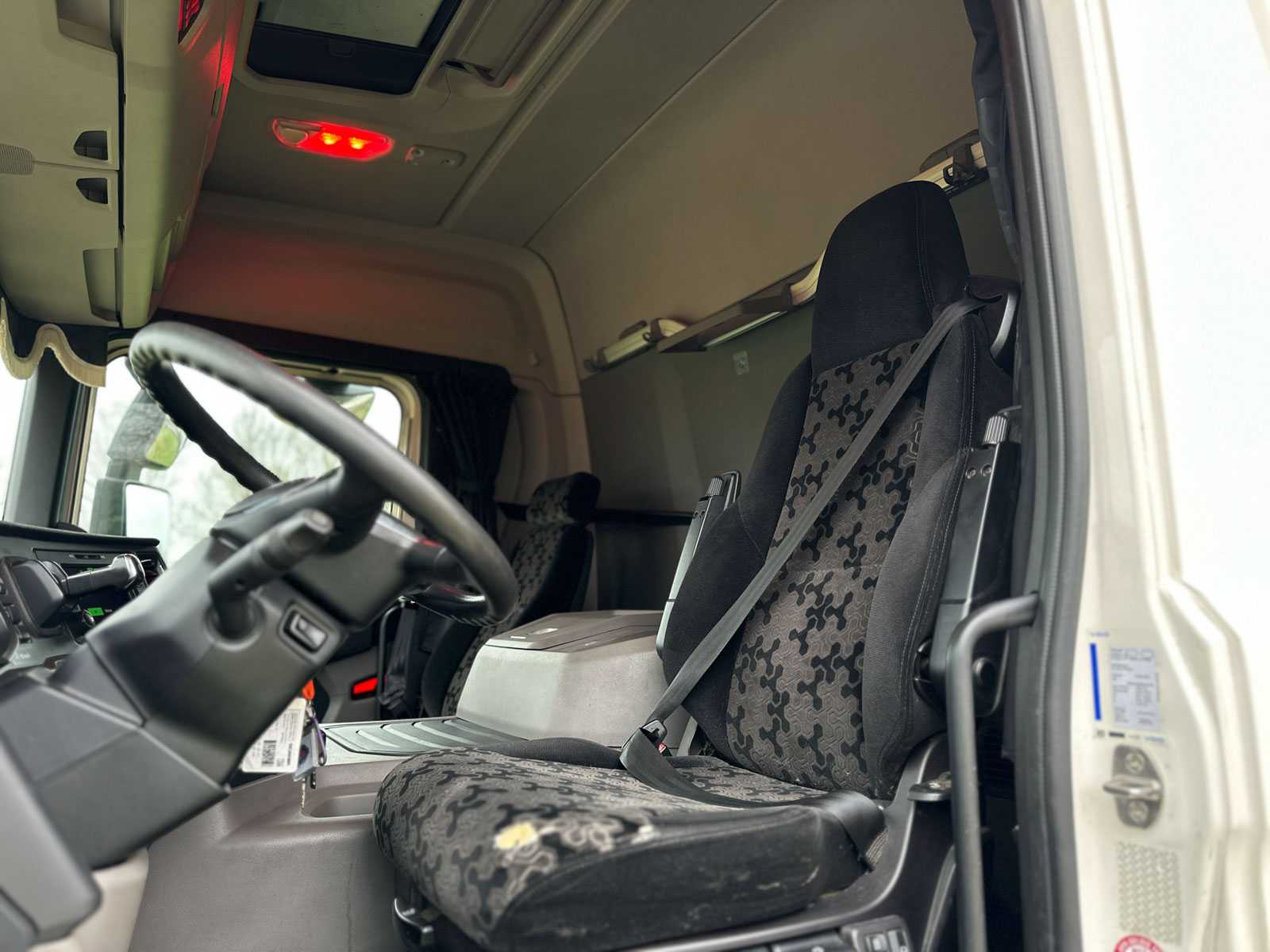 Scania P280 Vrachtwagen 2019, 50-BNT-7