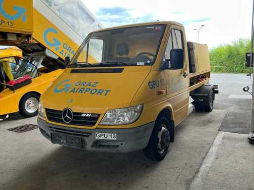 Mercedes-Benz 408CDI Transporter mit Stromaggregat