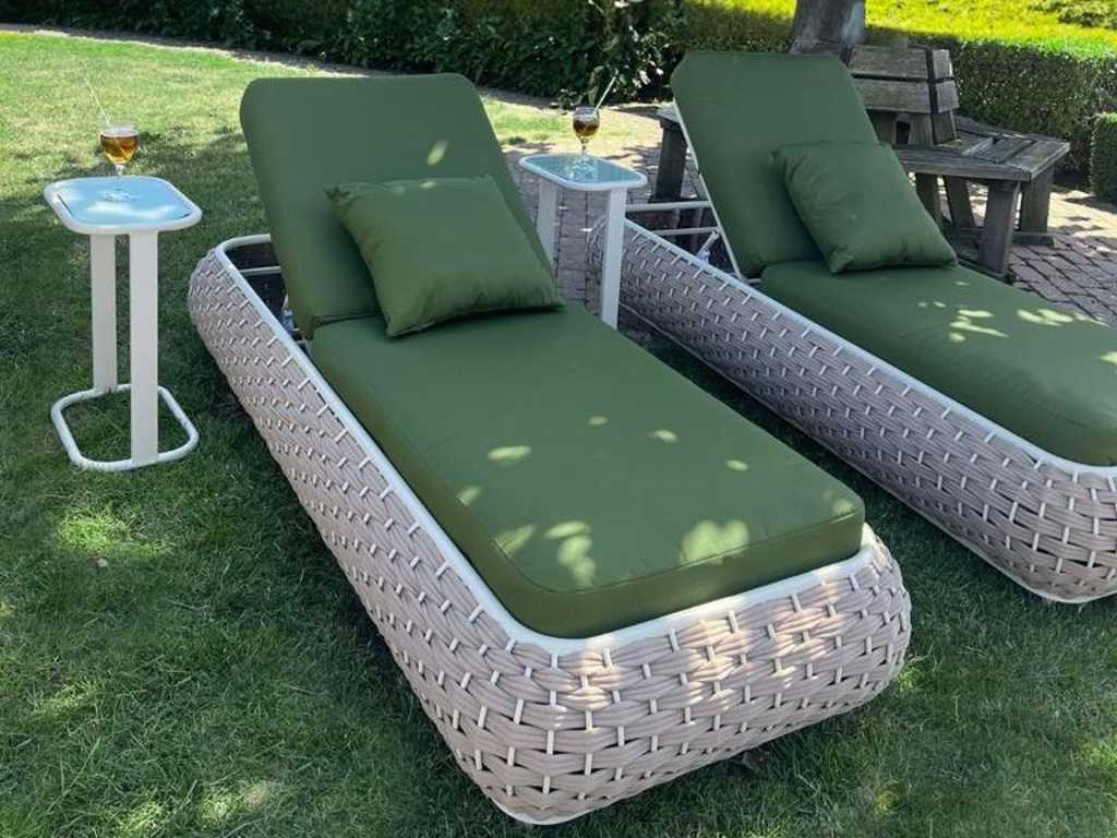 Sunbed set 3-piece brown wicker / olive green cushions