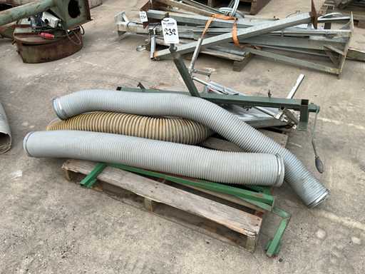 afzuigmond met slangen