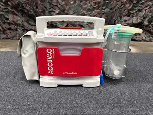 WEINMANN ACCUVAC Rescue – Emergency suction device with accessories, used (2011)