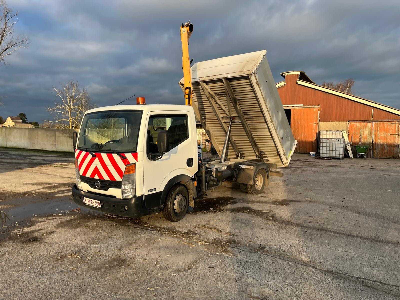 Nissan Cabstar Mini truck + crane (-3,5T)