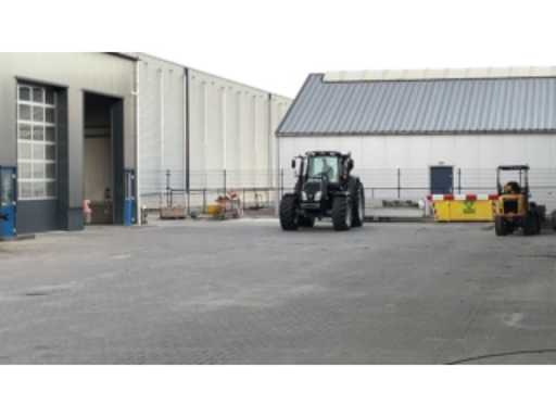 4454a0bf-e7b0-4840-87c3-0177cd6dbe18.mp4