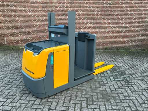 Jungheinrich EKS110 Orderpick truck 2019