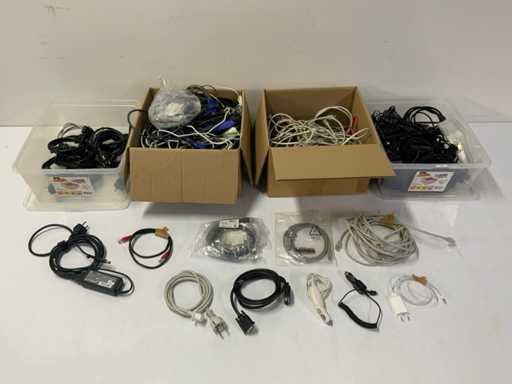 Partij diverse kabels