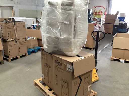 2 déchiqueteuses à papier et matelas