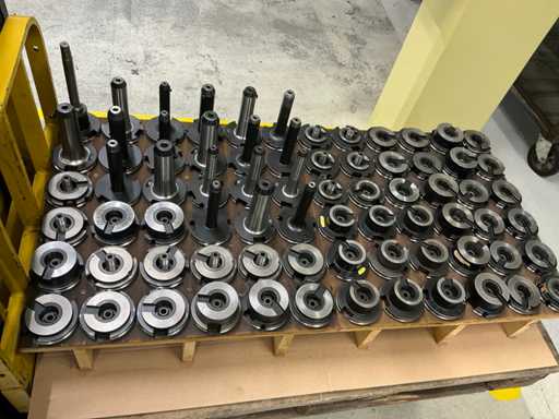 Uchwyty na narzędzia SK50 (72x)