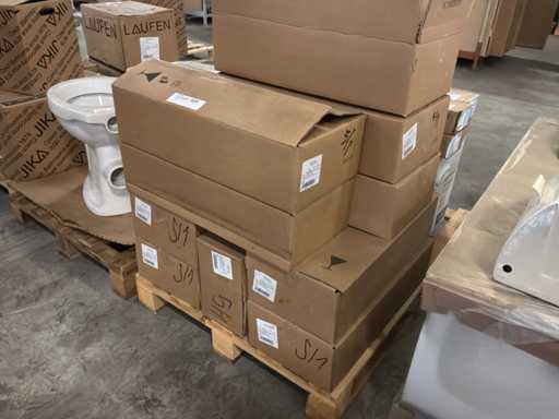 1x toilet Geberit en 49x planchetten