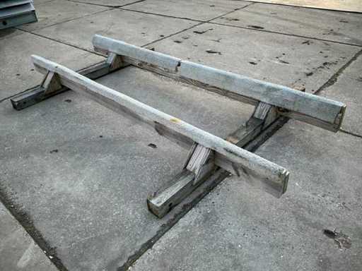 Pont de stockage pour bateaux