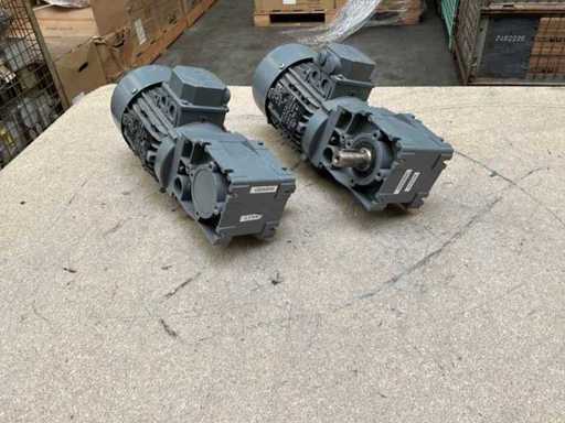 Lenze G500-H45 Geared Motor (2x)
