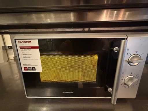 Mikrofalówka Inventum MN 205 SZ