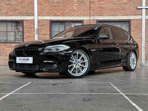 BMW 550i 4.4 V8 High Executive M-Sport F11 408pk 2011 5-serie Touring, HP-259-J