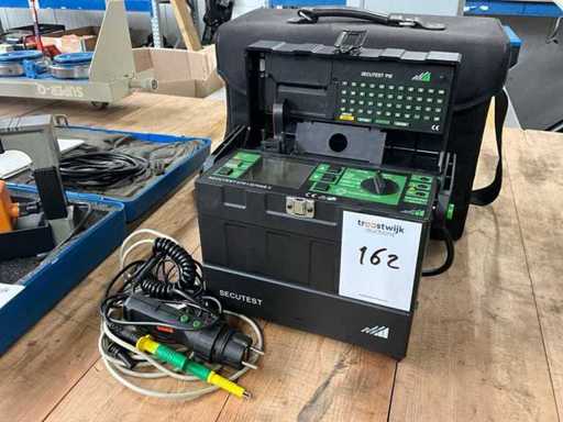 Secutest 0701/0702S II Voltage Tester