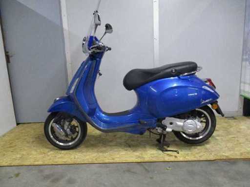 Vespa Primavera 50 - Skuter - E5 Injection - Motocykl